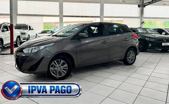 TOYOTA YARIS 1.5 16V FLEX XL PLUS CONNECT MULTIDRIVE TOYOTA YARIS 1.5 16V FLEX XL PLUS CONNECT MULTIDRIVE